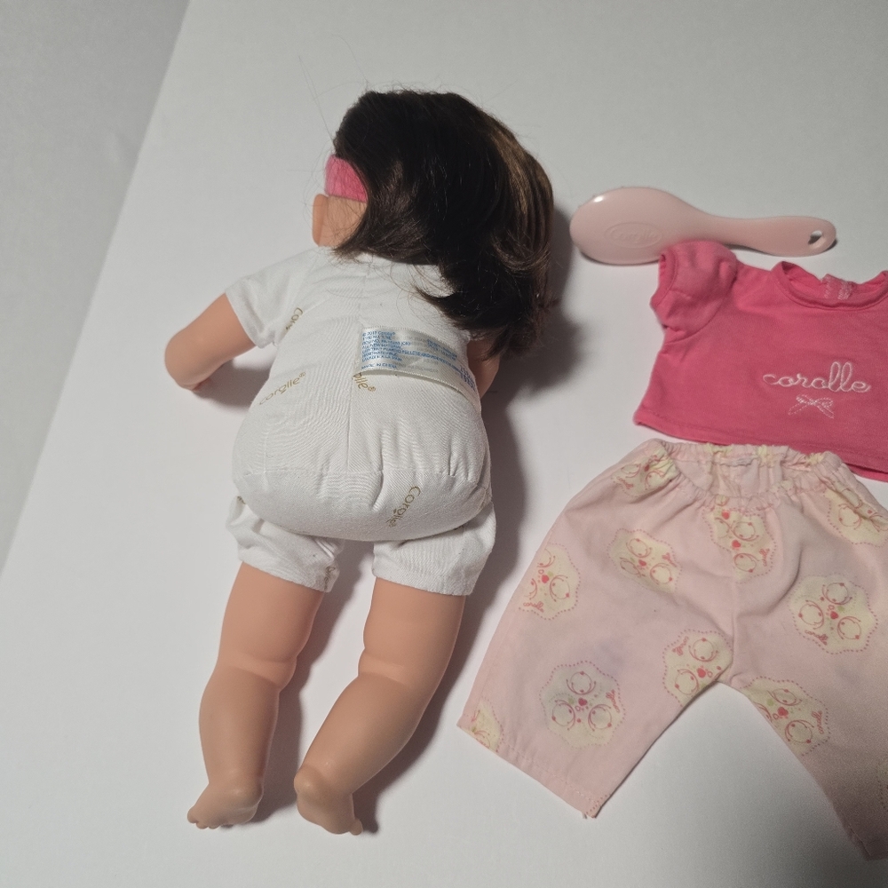 14" Corelle Pink Baby Doll with Brown Eye/Hair & Brush - Picture 14 of 16